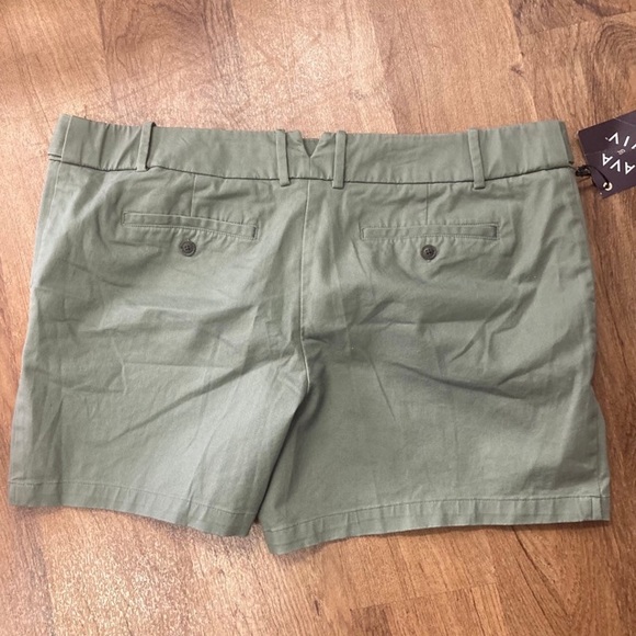 Ava and Viv shorts size 20w Nwt - Picture 2 of 3